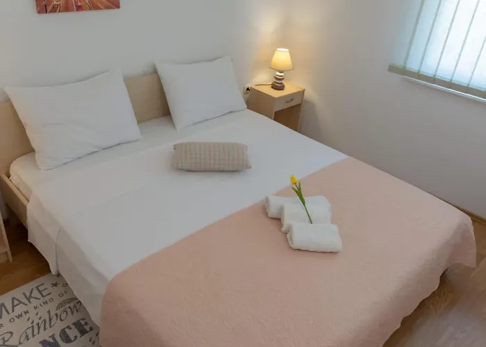Pasalic Apartment *